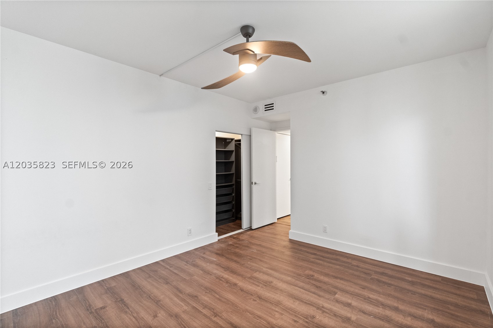 ONE ISLAND PLACE CONDO 1 - Residential