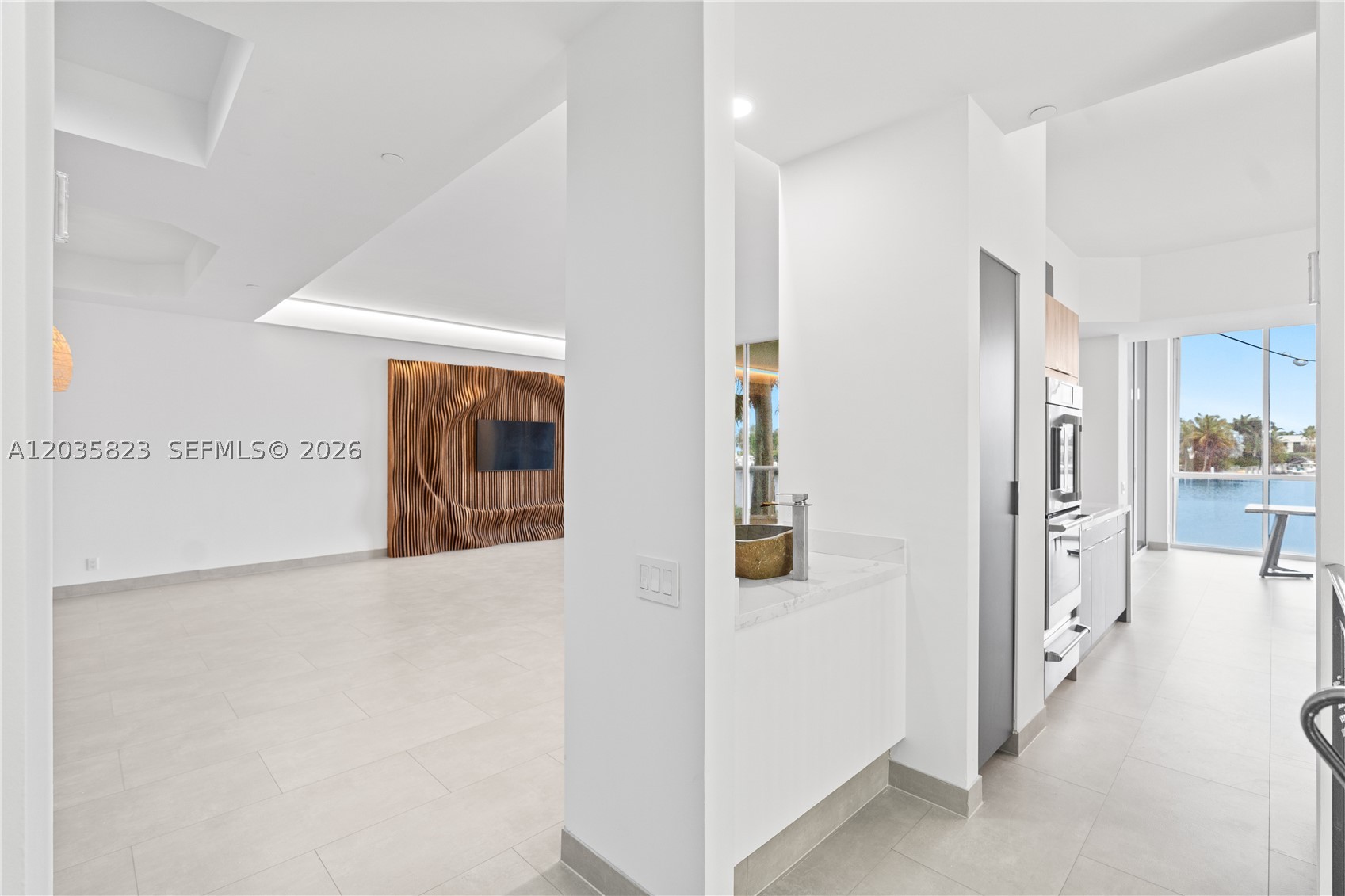 ONE ISLAND PLACE CONDO 1 - Residential
