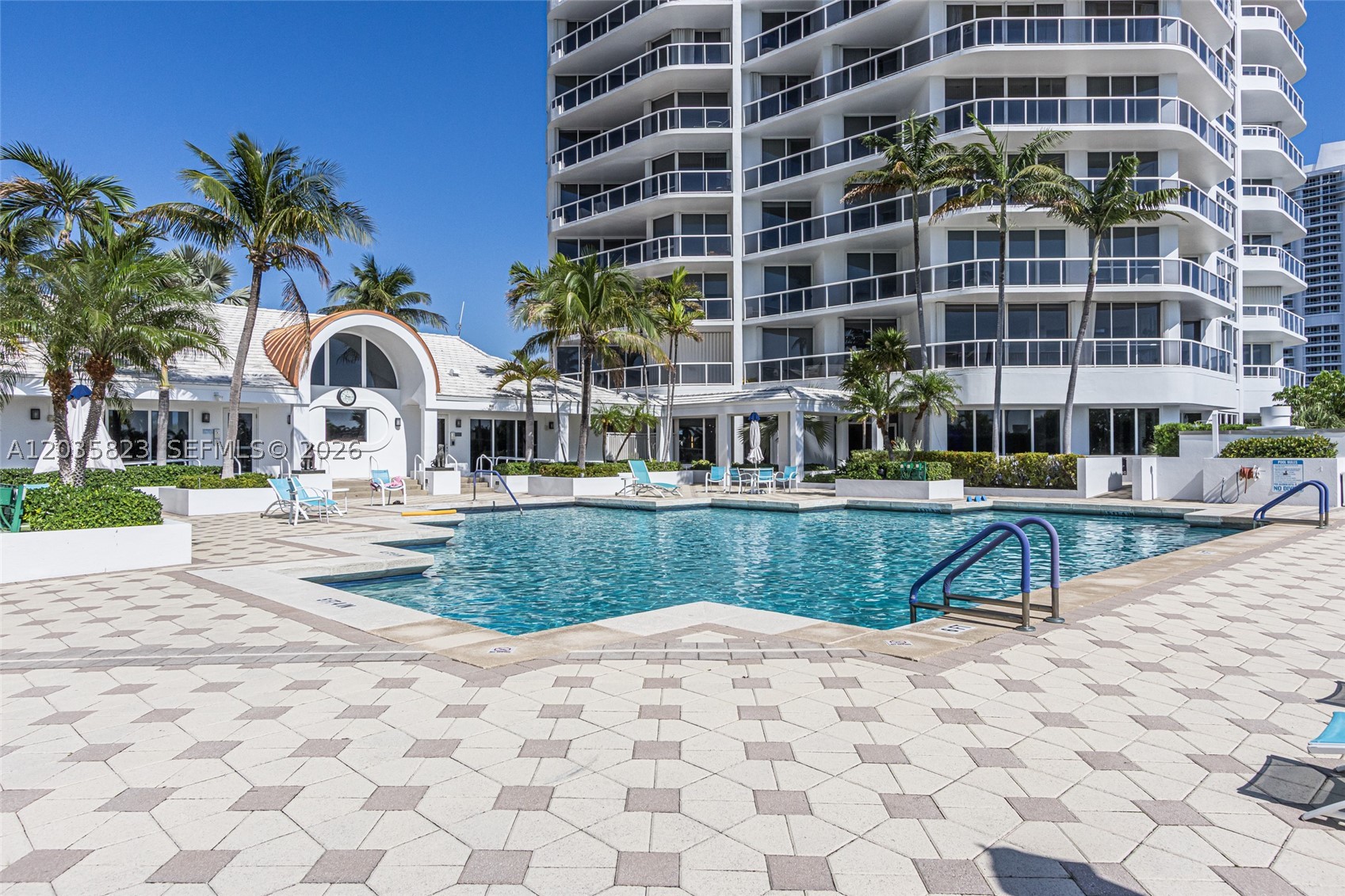 ONE ISLAND PLACE CONDO 1 - Residential