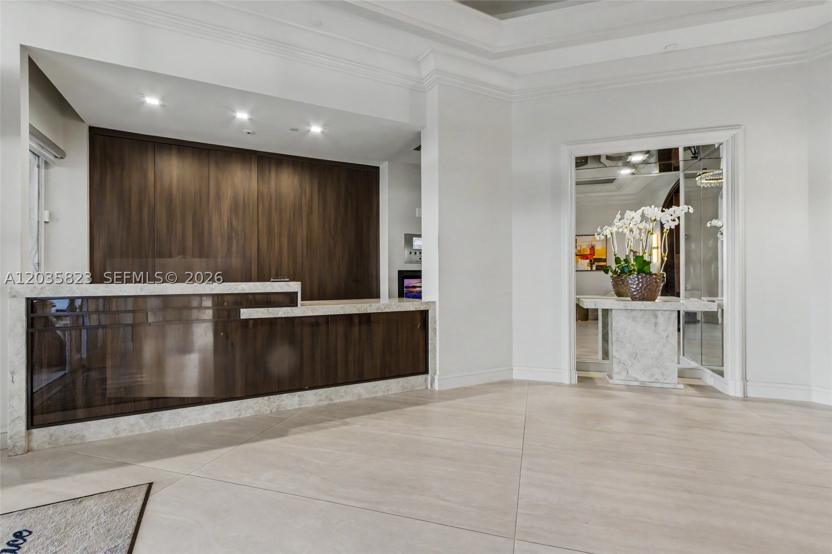 ONE ISLAND PLACE CONDO 1 - Residential