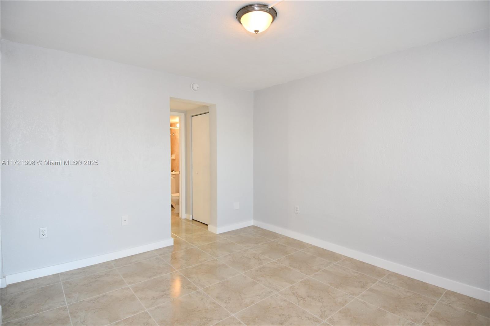 ORCHARD VILLA EXTENSION - Residential Lease