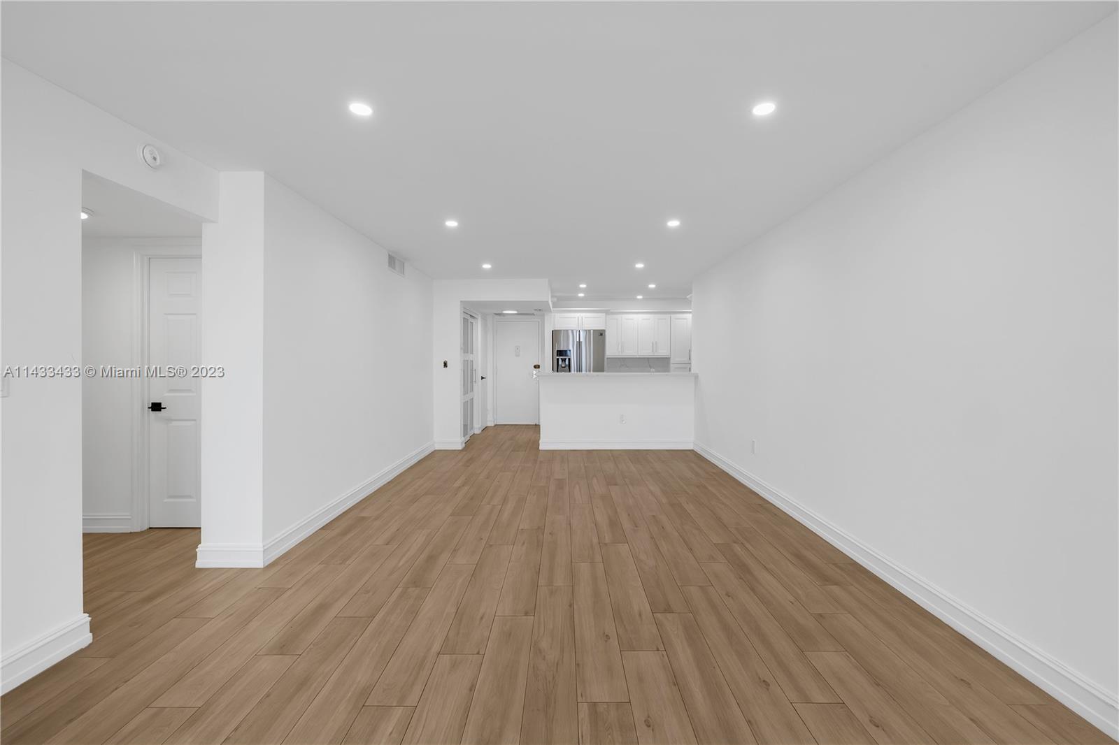 BONAVIDA CONDO - Residential Lease