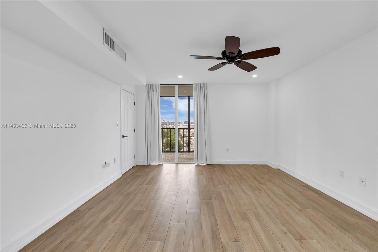 BONAVIDA CONDO - Residential Lease