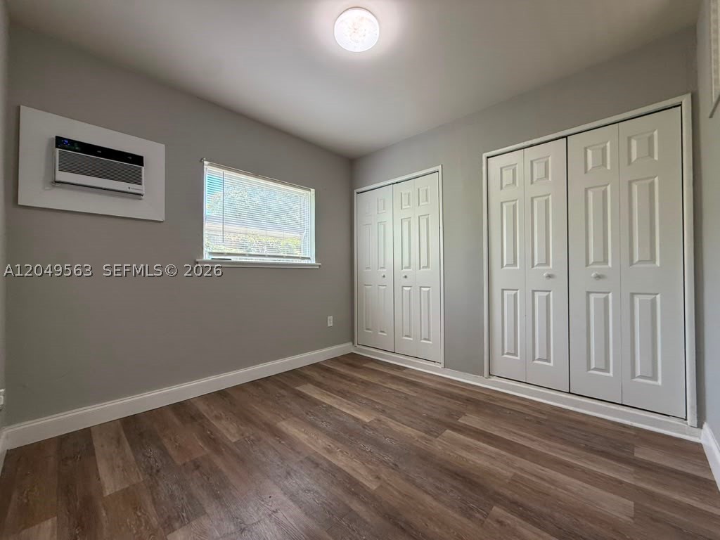 W MIAMI SHORES SEC B - Residential Lease