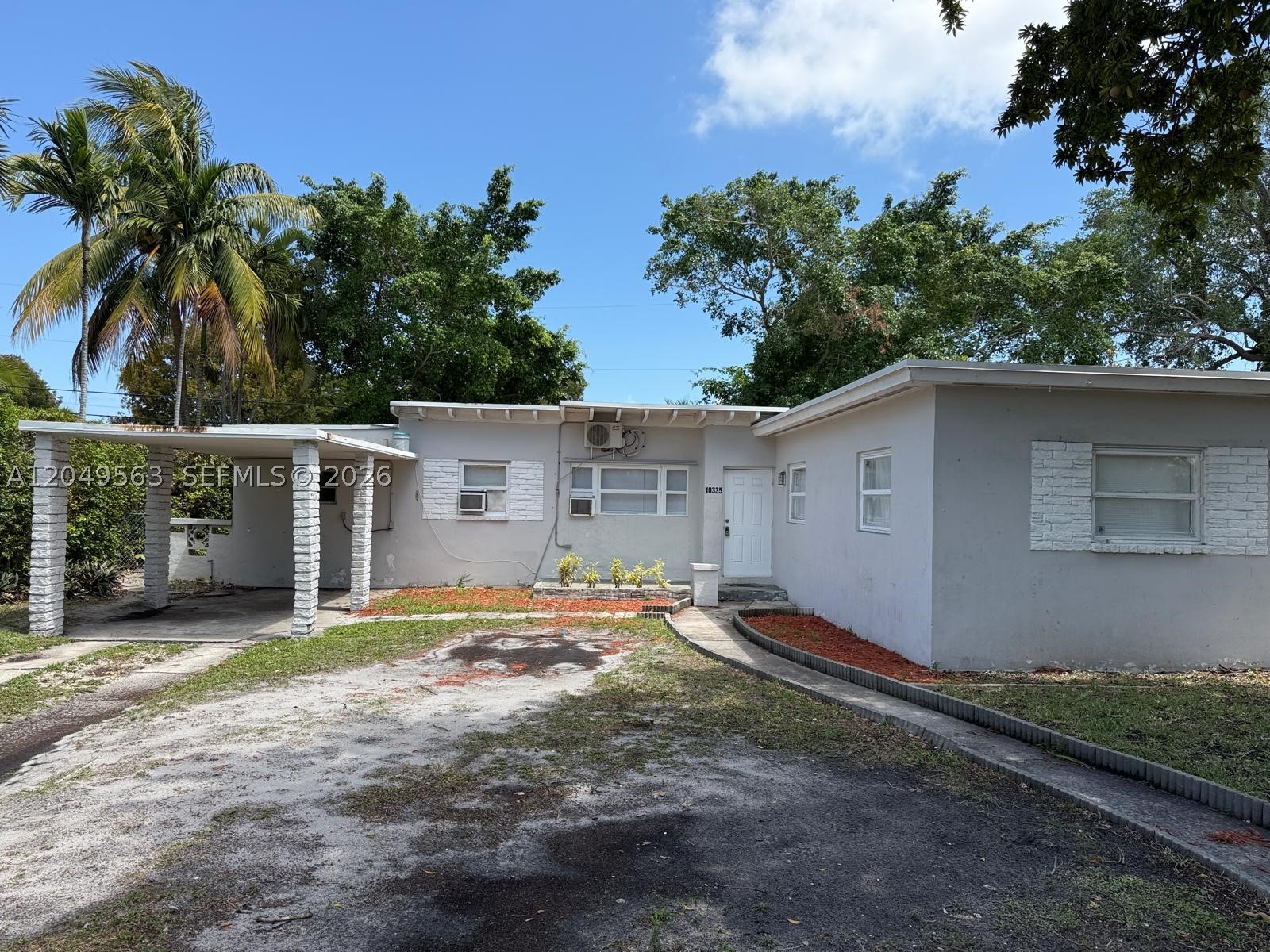 W MIAMI SHORES SEC B - Residential Lease