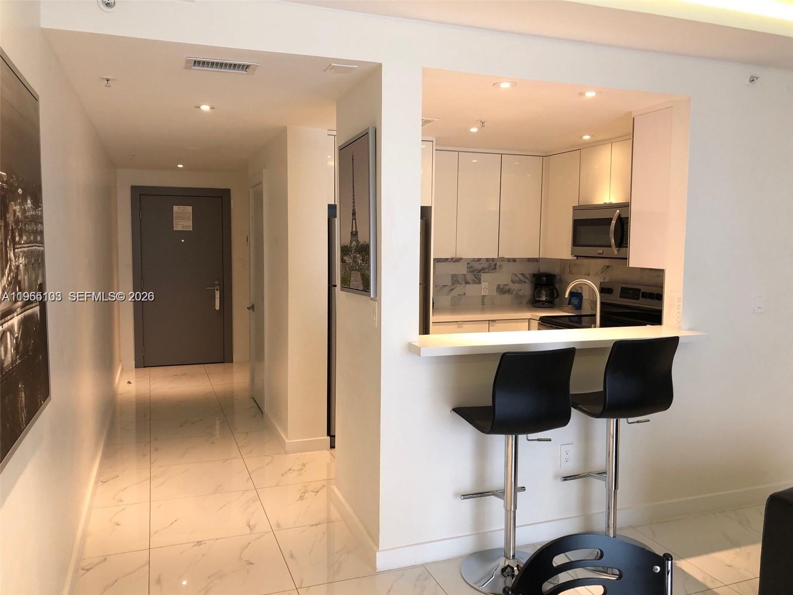 Available April 1st -Stunning furnished 1-bedroom apartment in the heart of Brickell. Fortune House is a luxury building offering full hotel amenities: heated pool, fully equipped gym, 24hr security, restaurant, bar, and on-site management. It is located close to public transportation, restaurants, and shops. Includes parking!