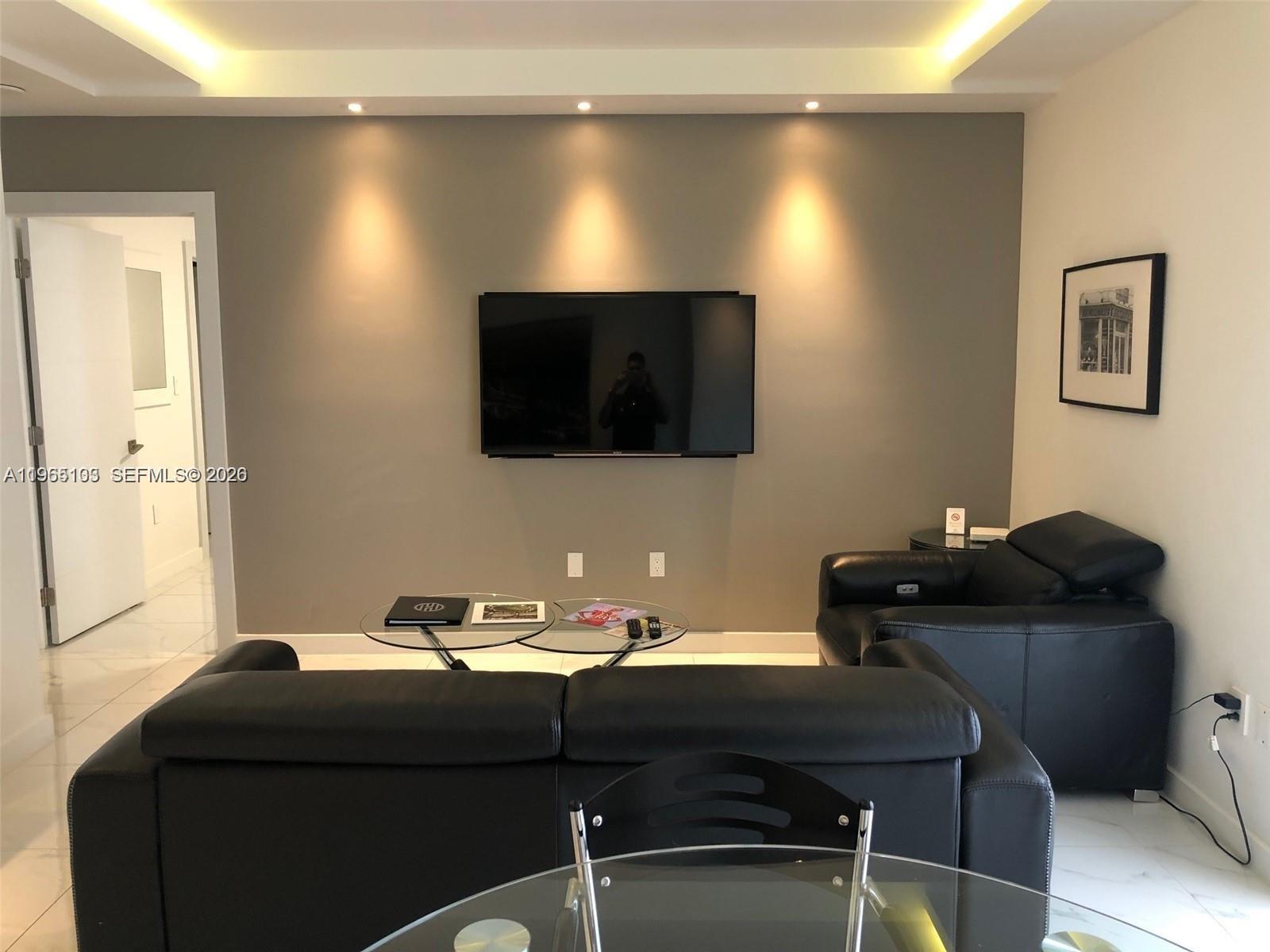FORTUNE HOUSE CONDO - Residential Lease