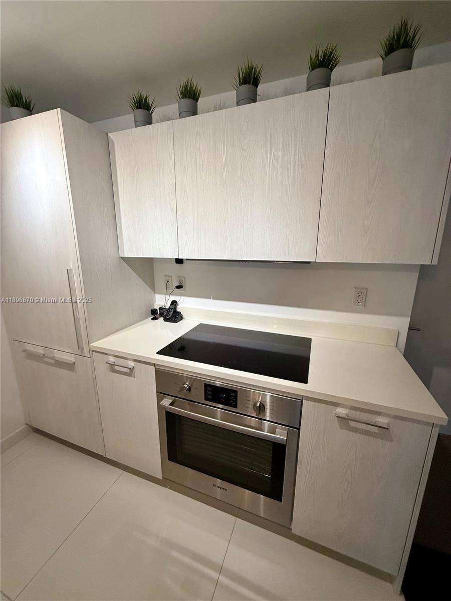 PARAISO BAYVIEWS CONDO - Residential
