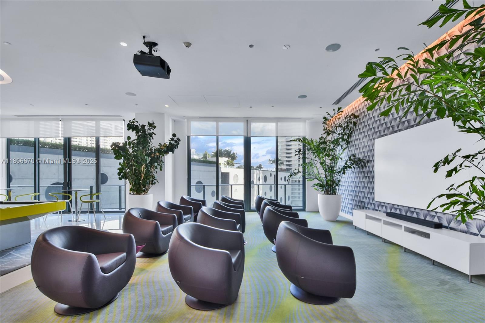 PARAISO BAYVIEWS CONDO - Residential