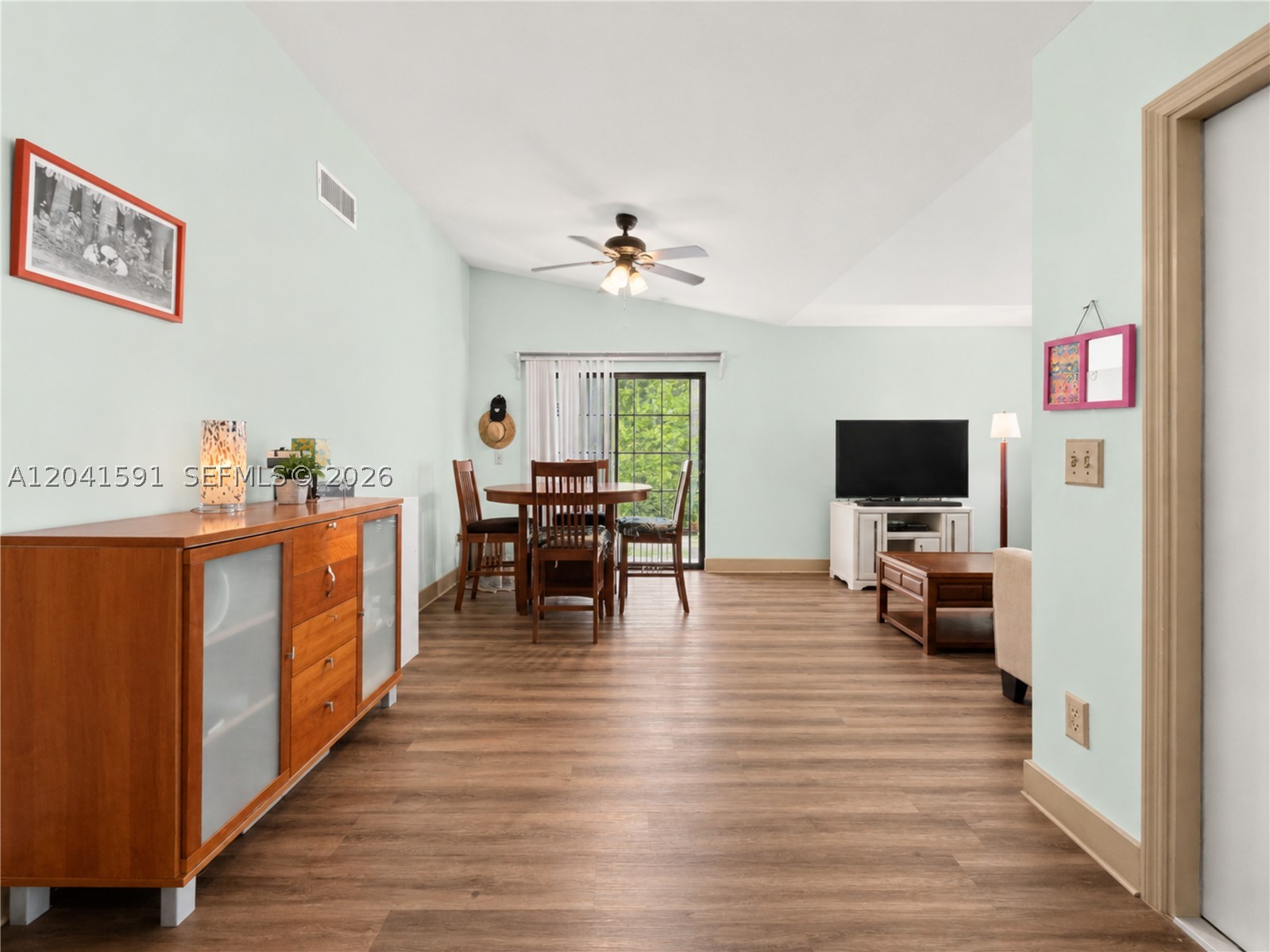 EDGEWATER PARK - Residential