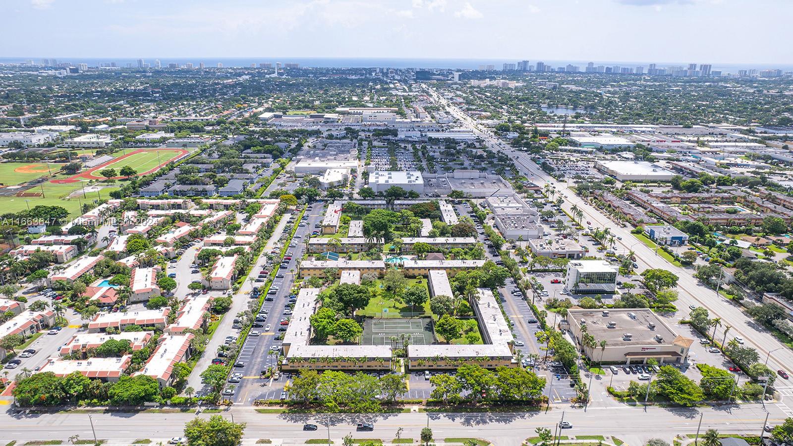 VILLAGE PARK AT OAKLAND C - Residential Lease