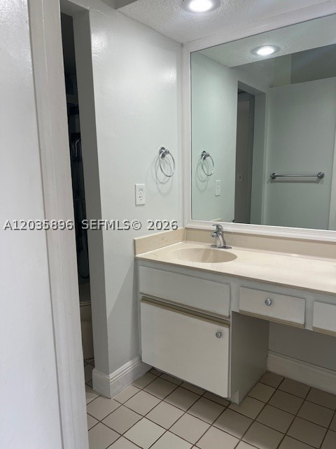 PARC VILLAGE CONDO - Residential Lease