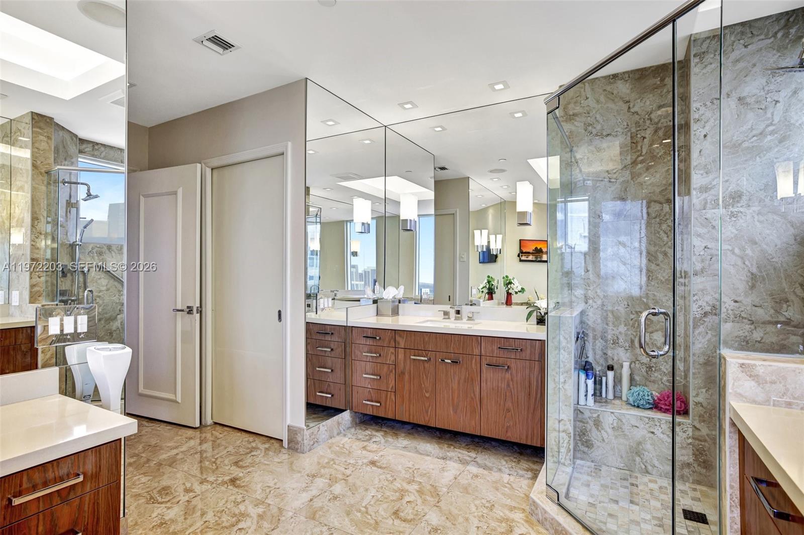 ATLANTIC I AT THE POINT C - Residential