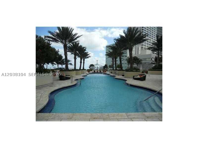 Vizcayne - Residential Lease