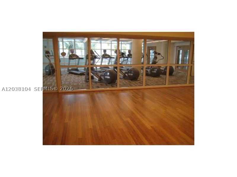 Vizcayne - Residential Lease