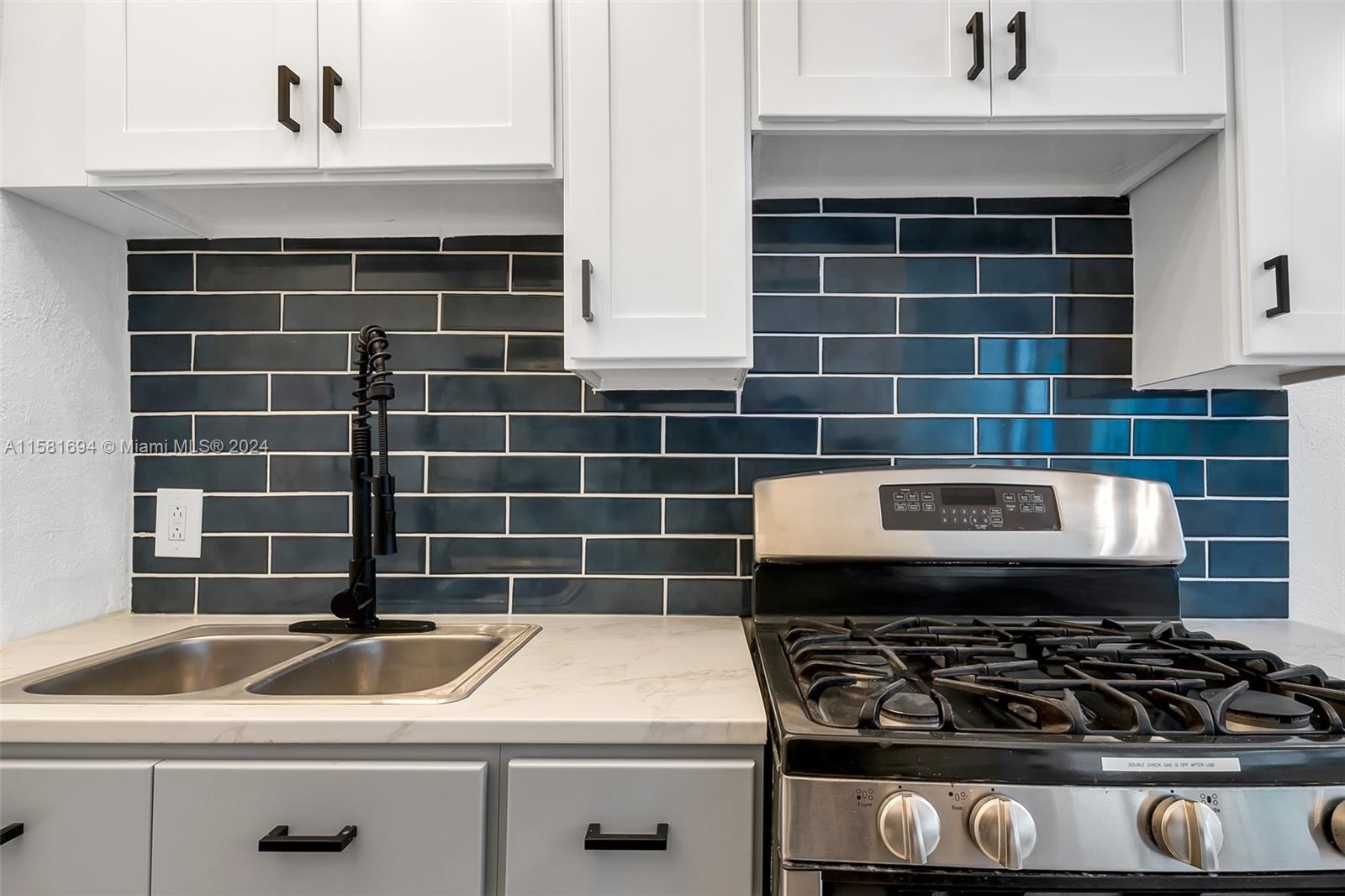BAY HARBOR ISLAND - Residential Lease