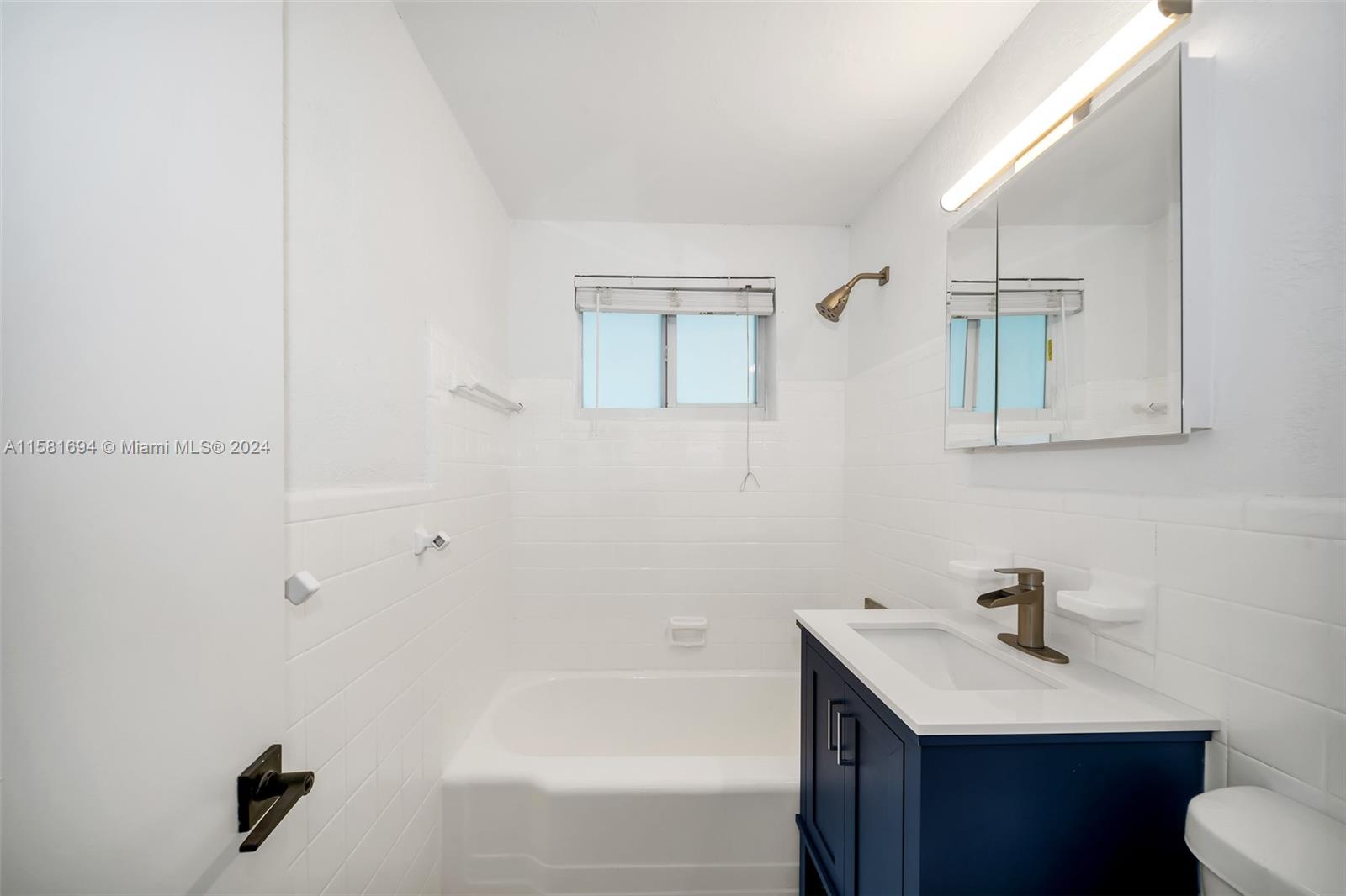 BAY HARBOR ISLAND - Residential Lease