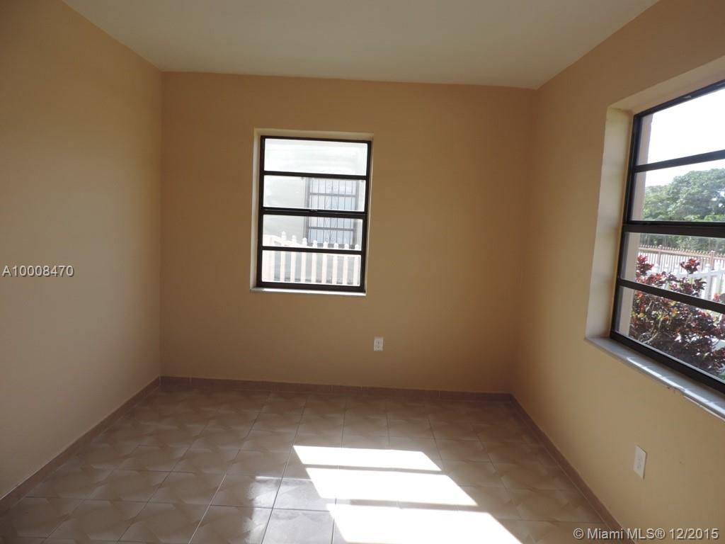 Grapeland Heights Sec 02 - Residential