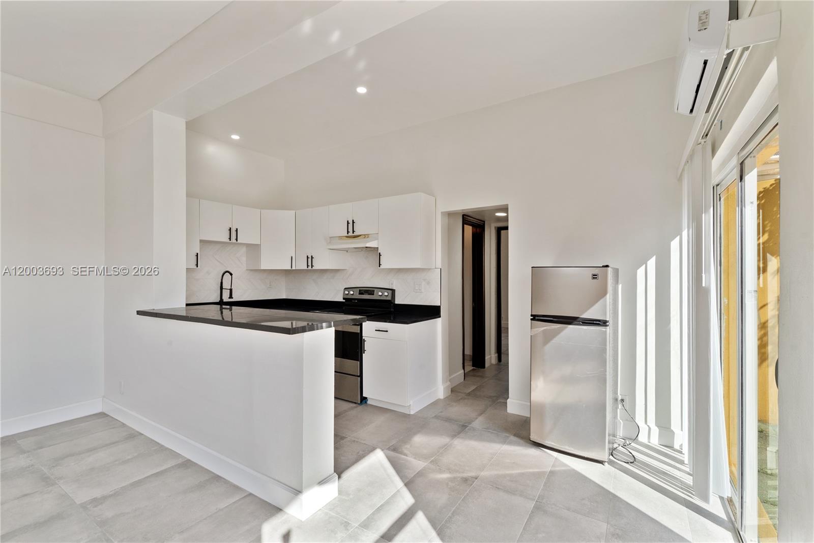 HOLLYWOOD PARK - Residential Income