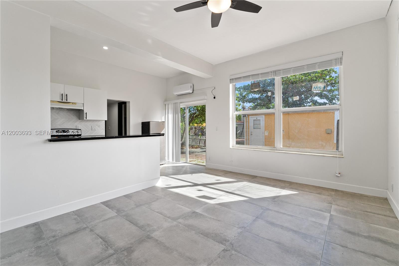 HOLLYWOOD PARK - Residential Income