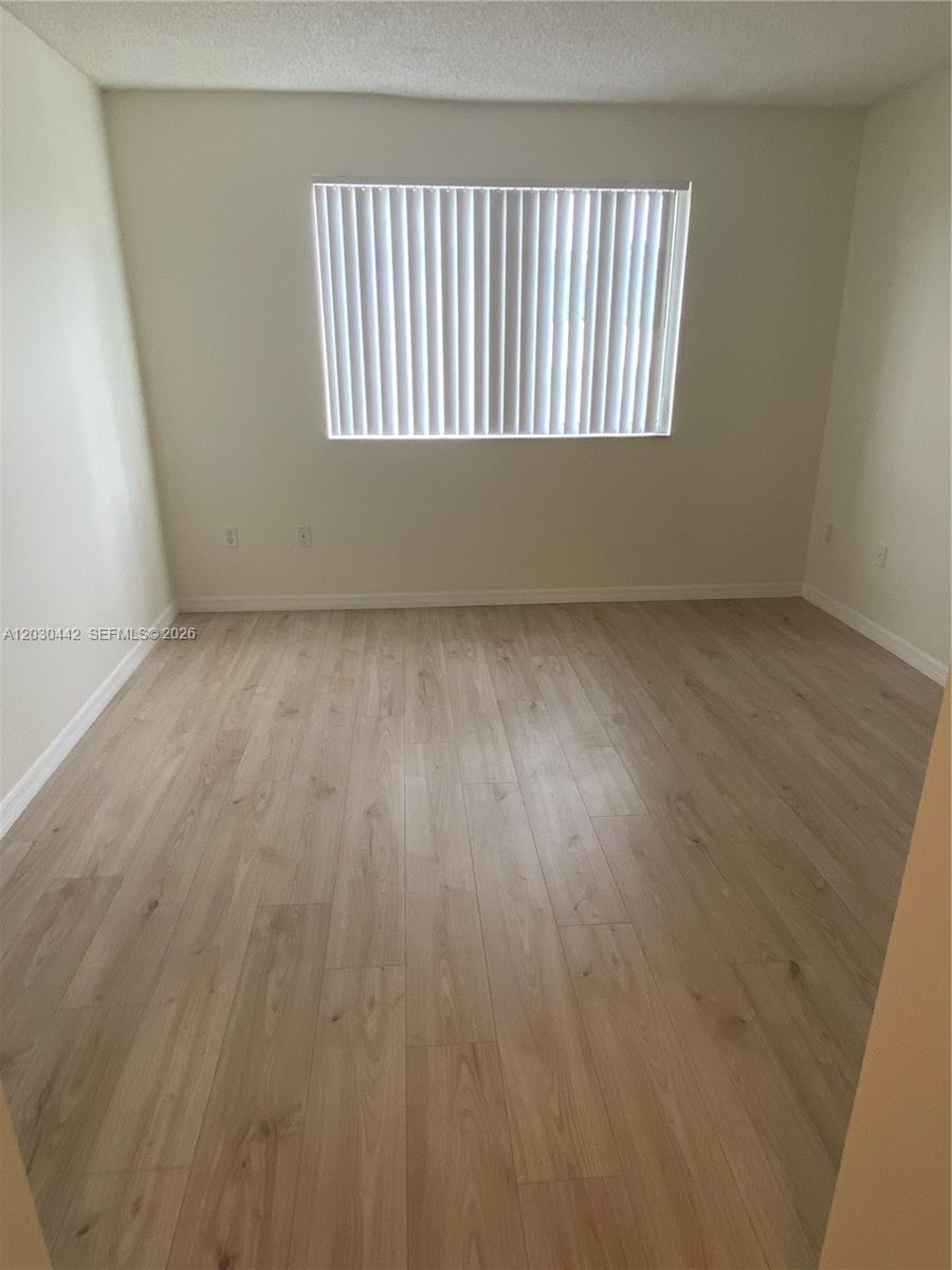 GRAND VIEW AT CRESTWOOD C - Residential Lease