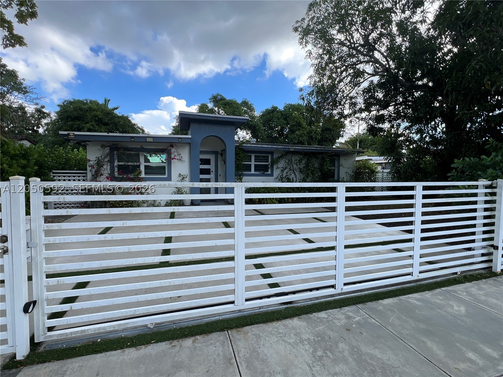 OVERBROOK SHORES - Residential