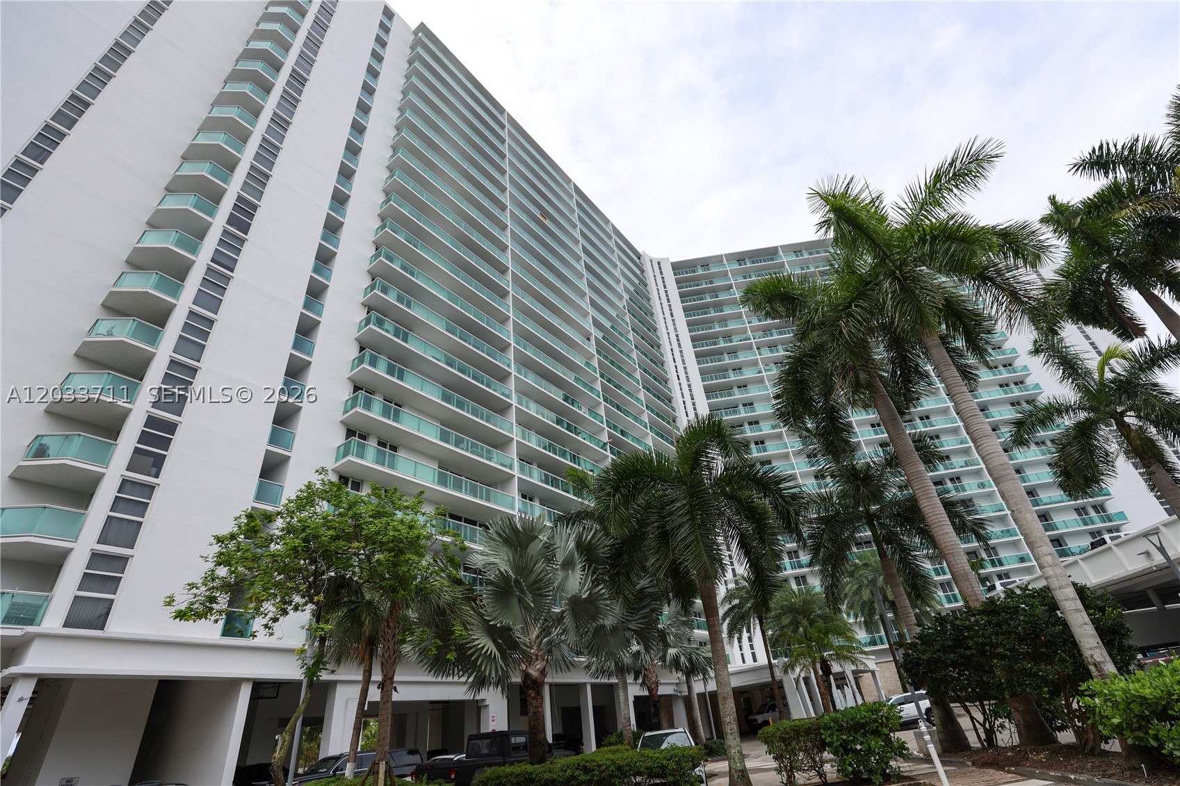 ARLEN HOUSE EAST CONDO - Residential