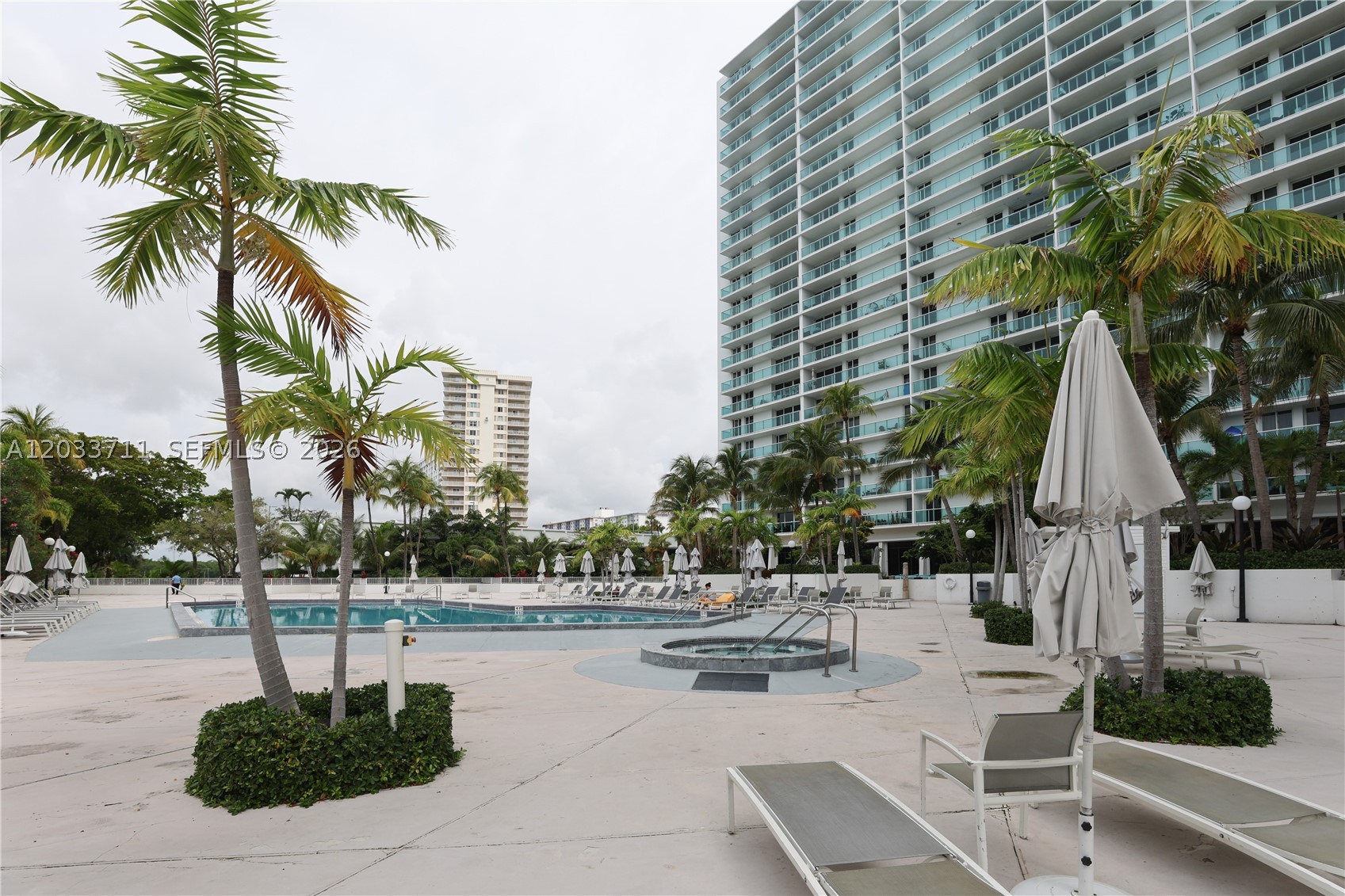 ARLEN HOUSE EAST CONDO - Residential