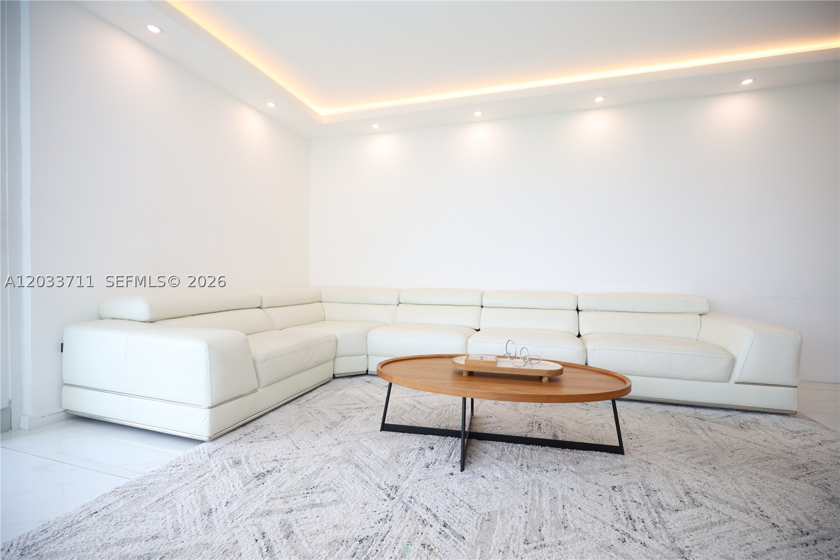 ARLEN HOUSE EAST CONDO - Residential