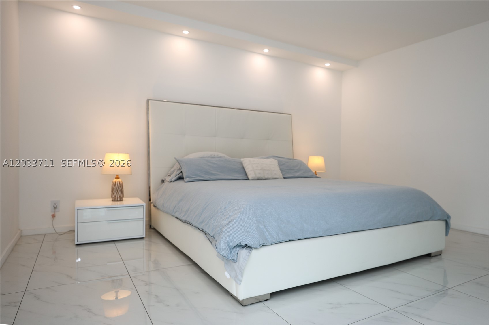 ARLEN HOUSE EAST CONDO - Residential