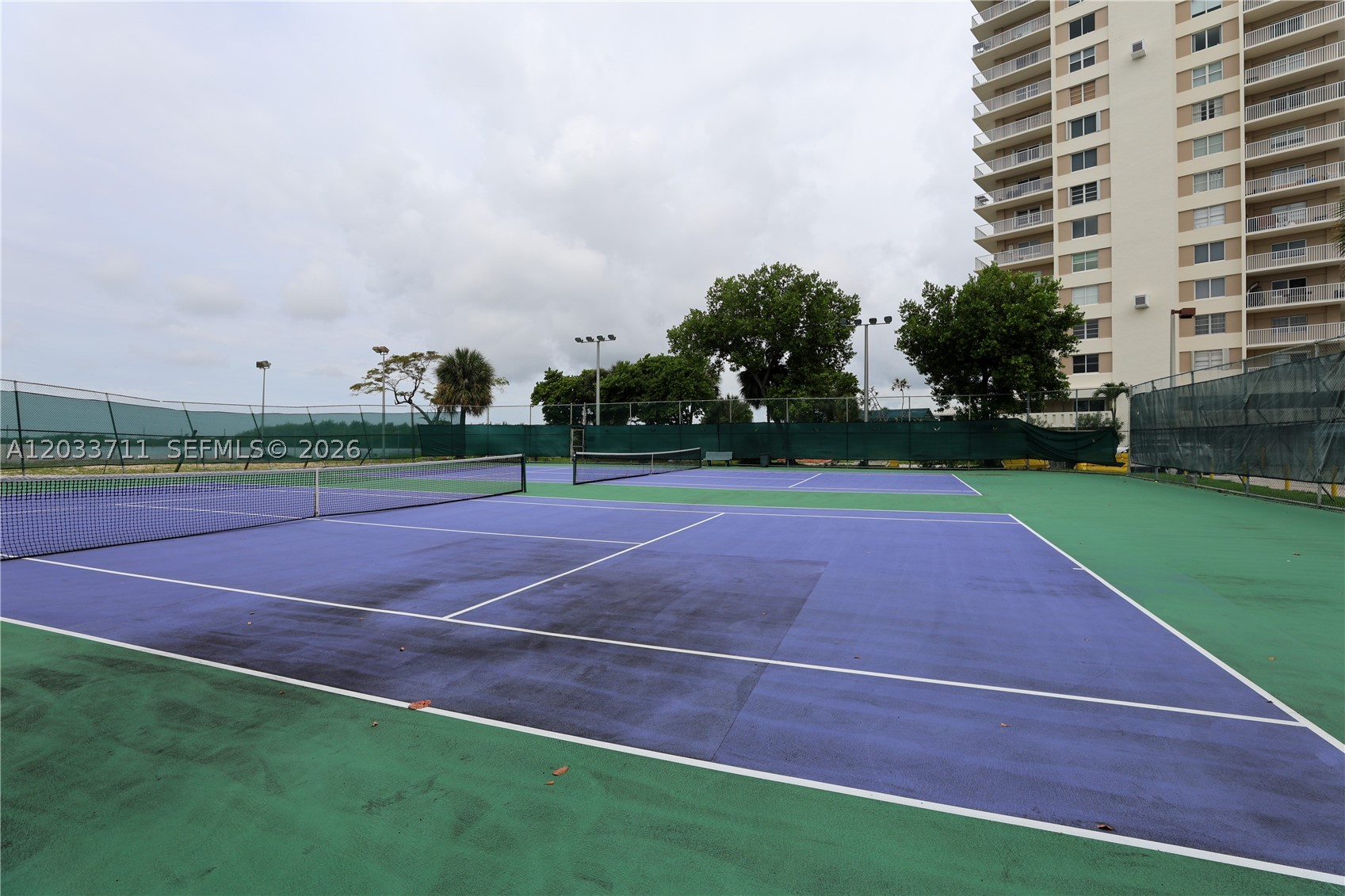 ARLEN HOUSE EAST CONDO - Residential