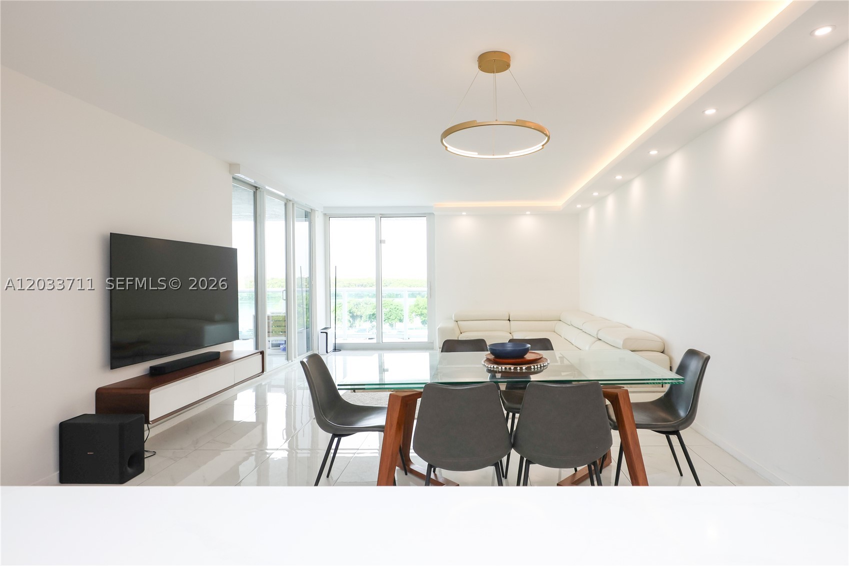 ARLEN HOUSE EAST CONDO - Residential