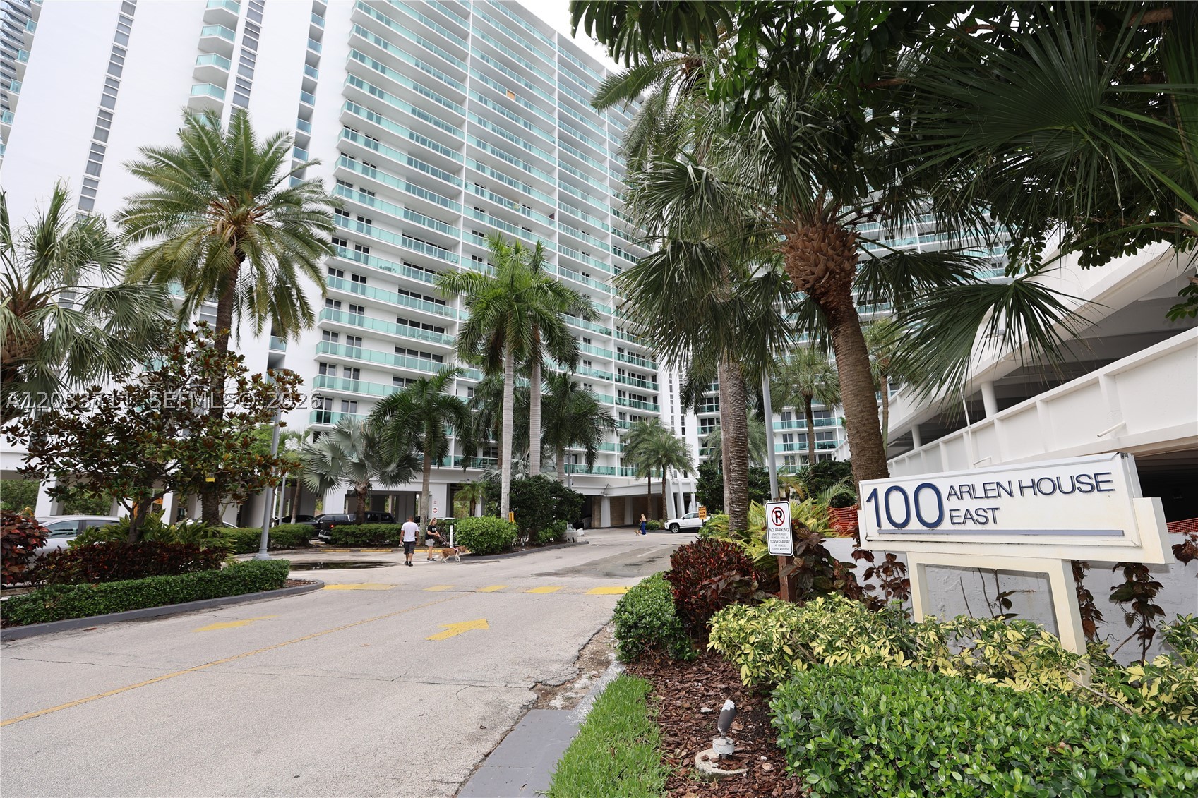 ARLEN HOUSE EAST CONDO - Residential