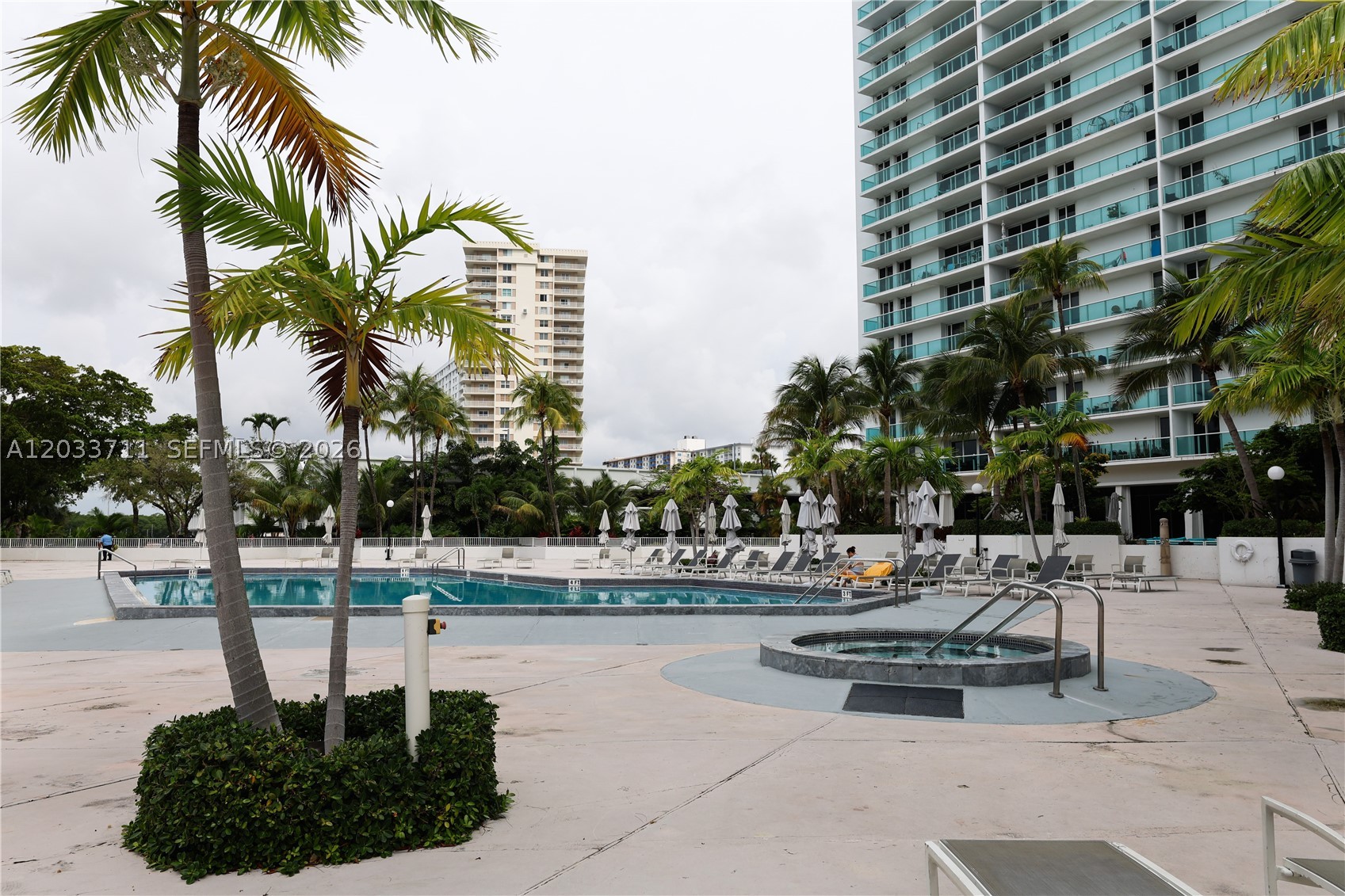 ARLEN HOUSE EAST CONDO - Residential