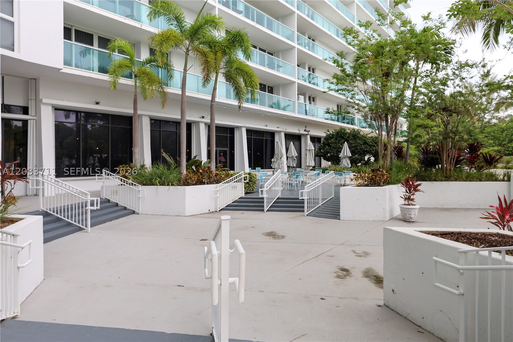 ARLEN HOUSE EAST CONDO - Residential