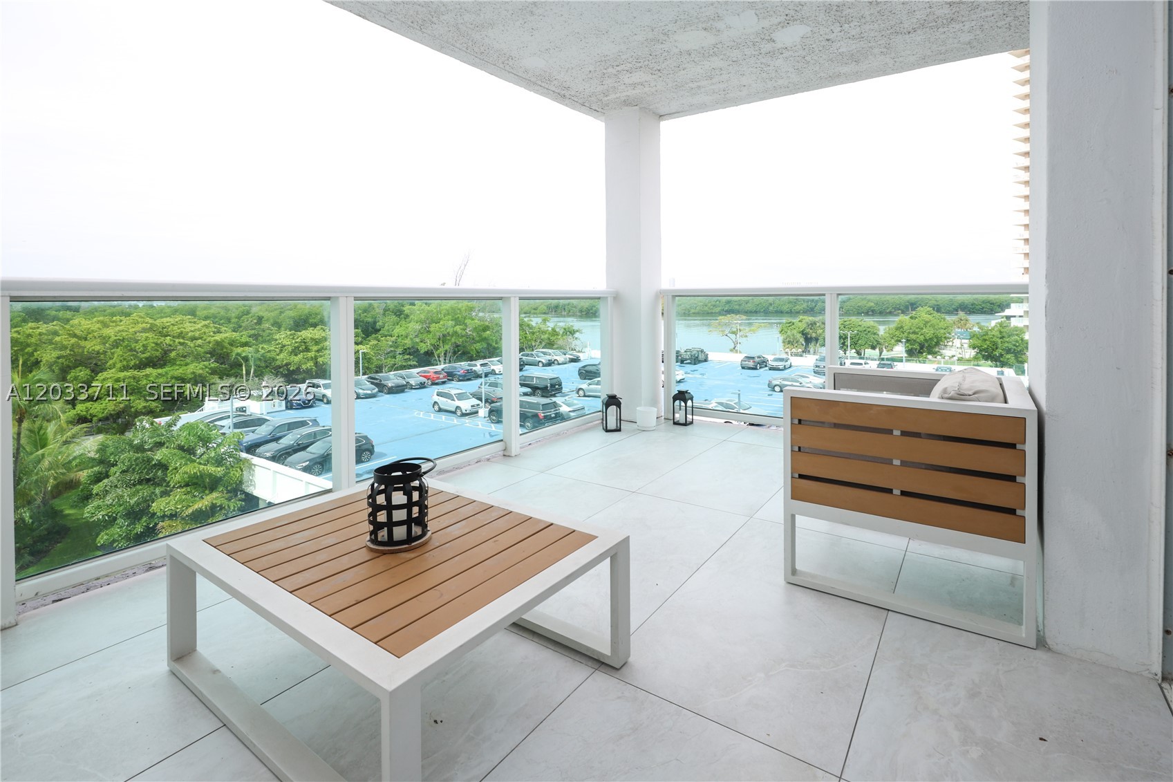 ARLEN HOUSE EAST CONDO - Residential