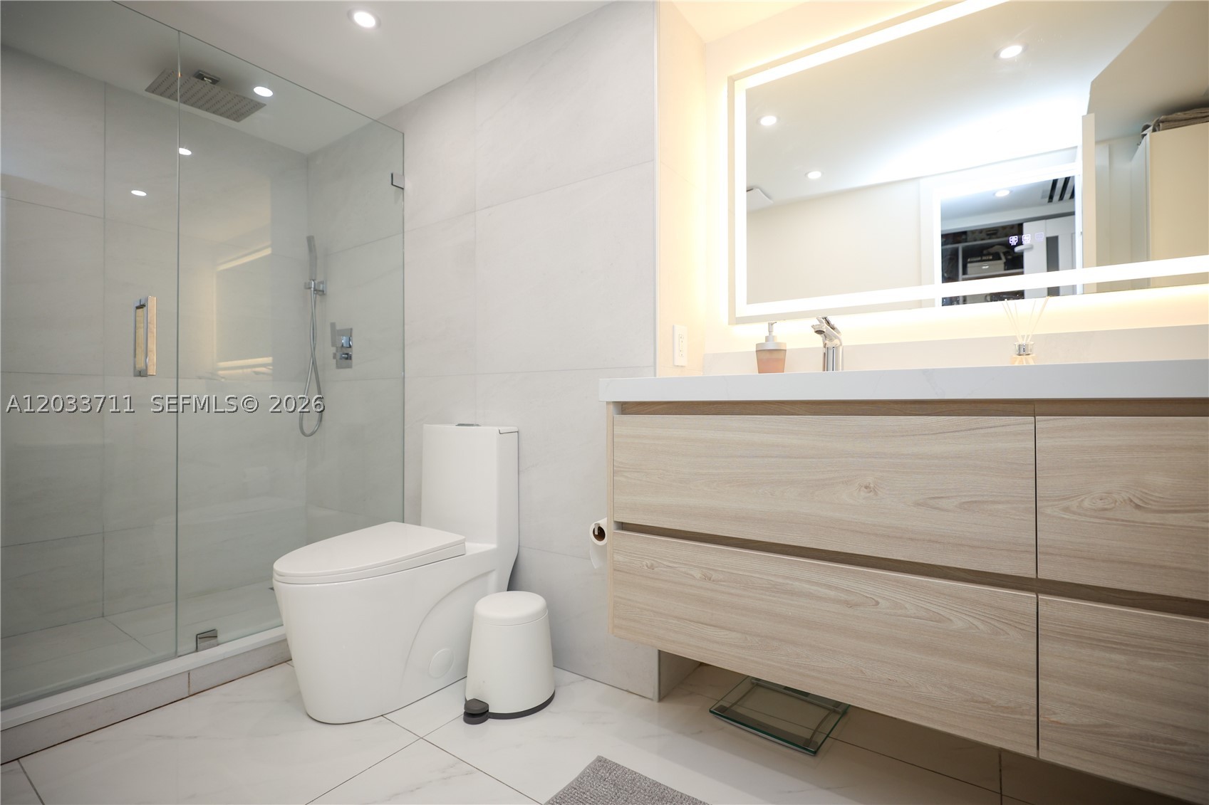 ARLEN HOUSE EAST CONDO - Residential