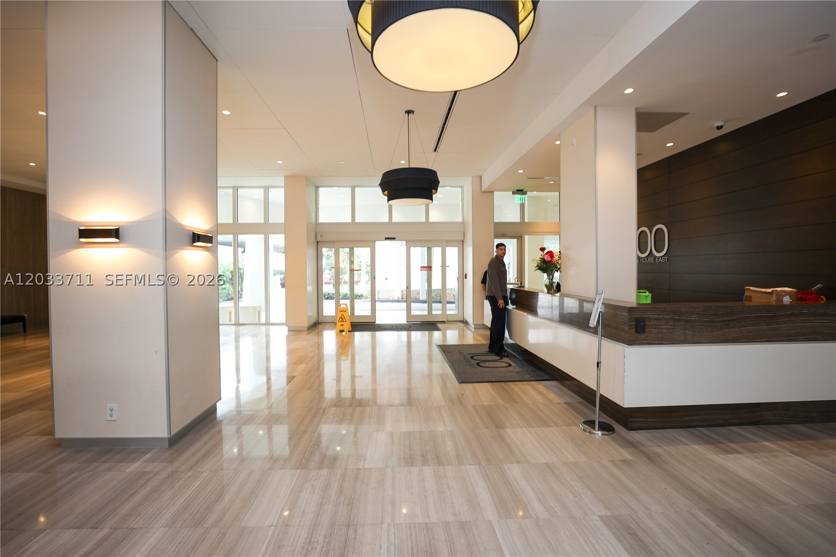 ARLEN HOUSE EAST CONDO - Residential