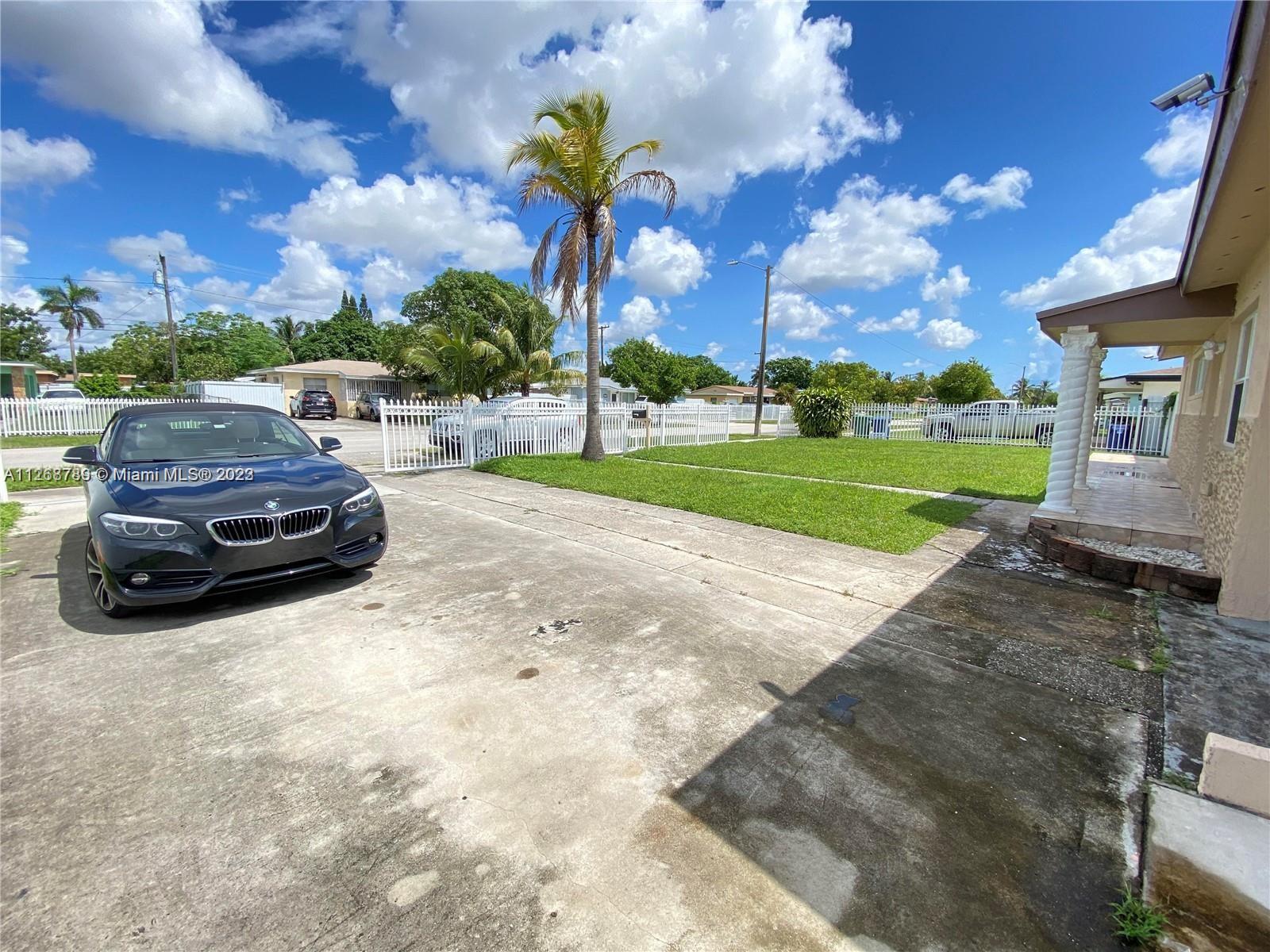 MYRTLE GROVE 1ST ADDN - Residential