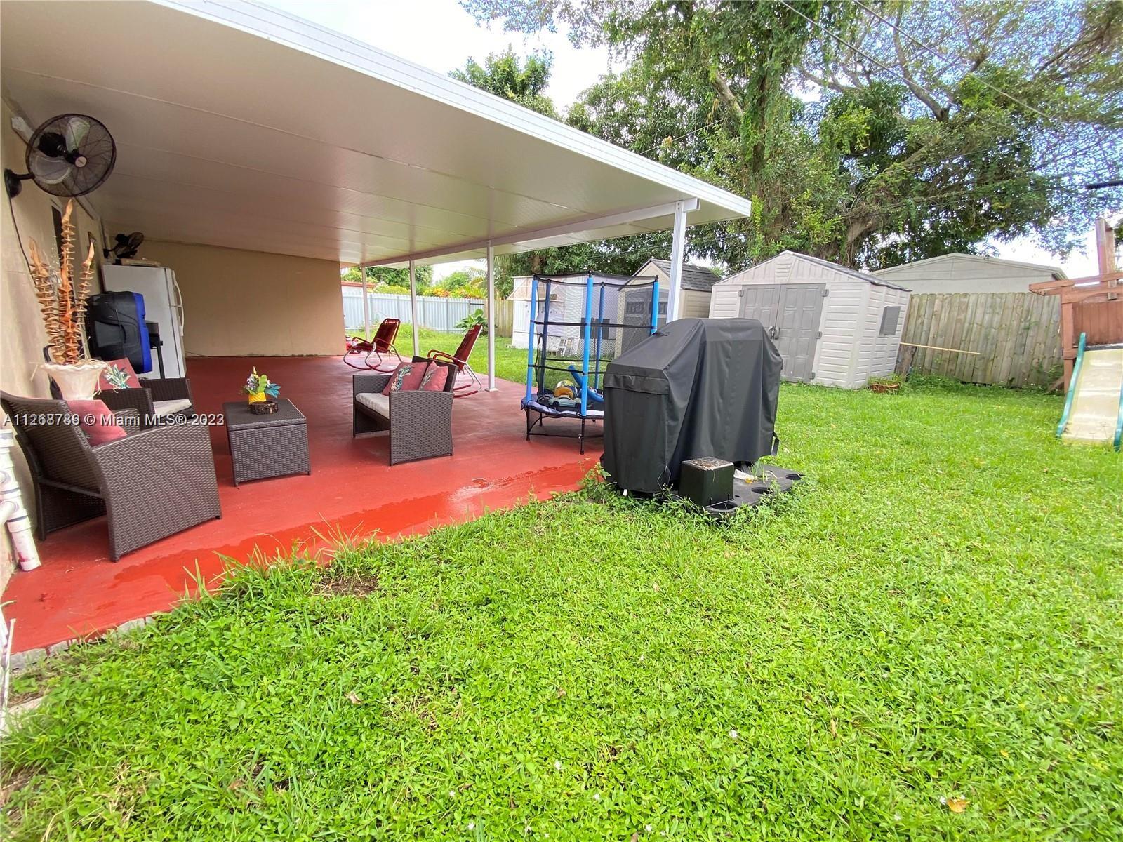 MYRTLE GROVE 1ST ADDN - Residential