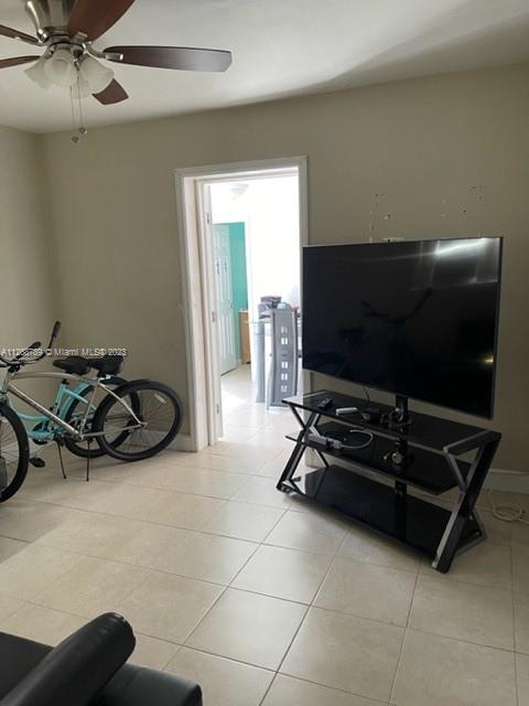 MYRTLE GROVE 1ST ADDN - Residential