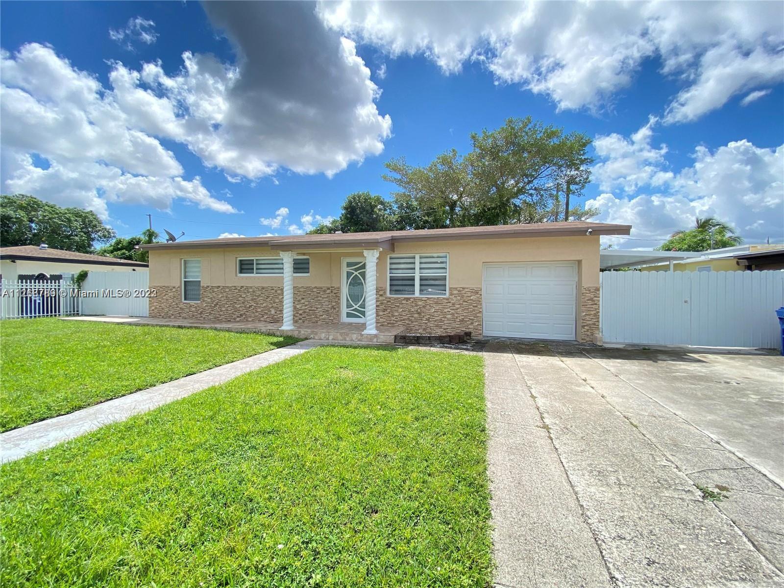 MYRTLE GROVE 1ST ADDN - Residential