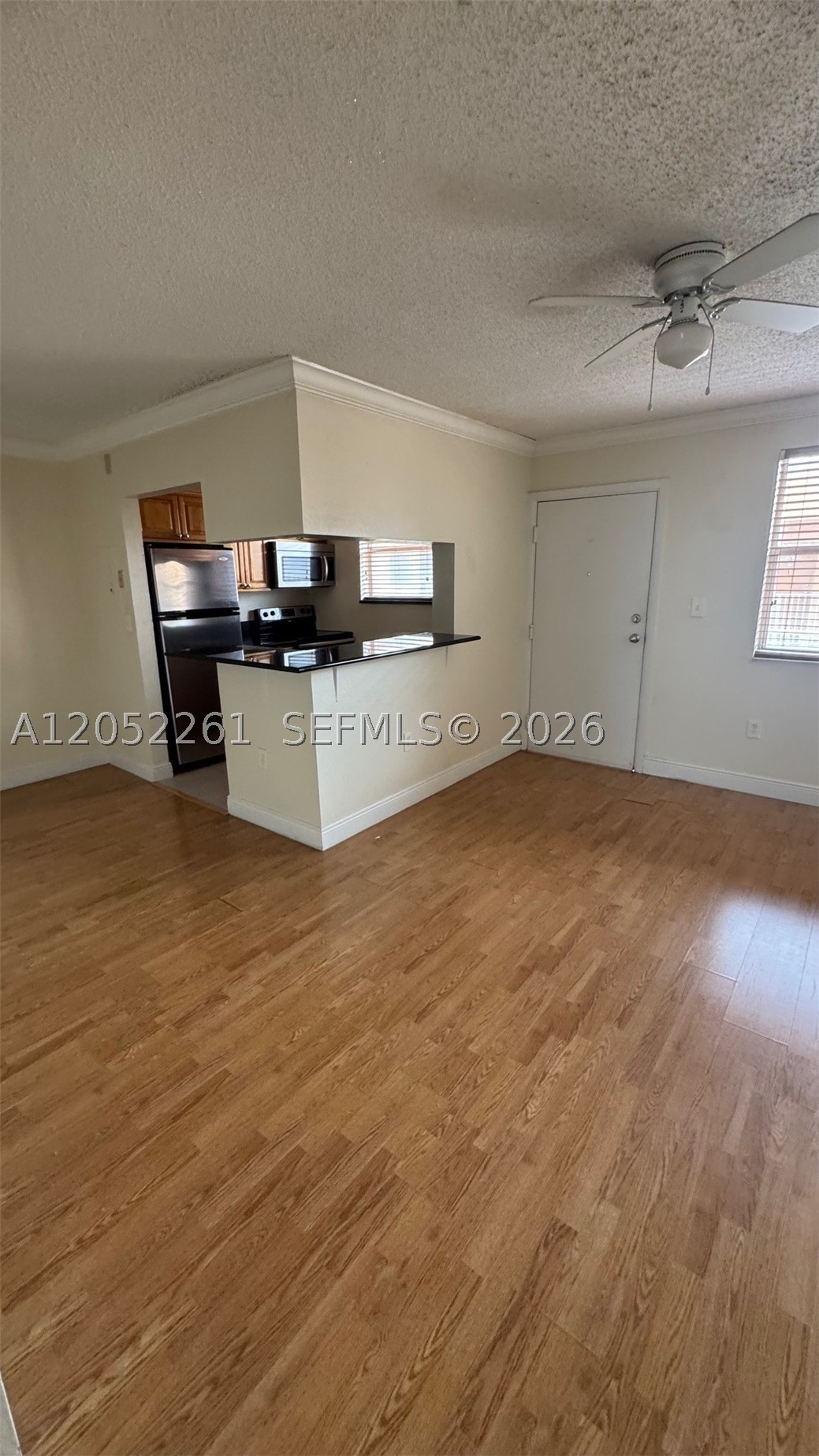 CITY VIEW BY THE GROVE CO - Residential