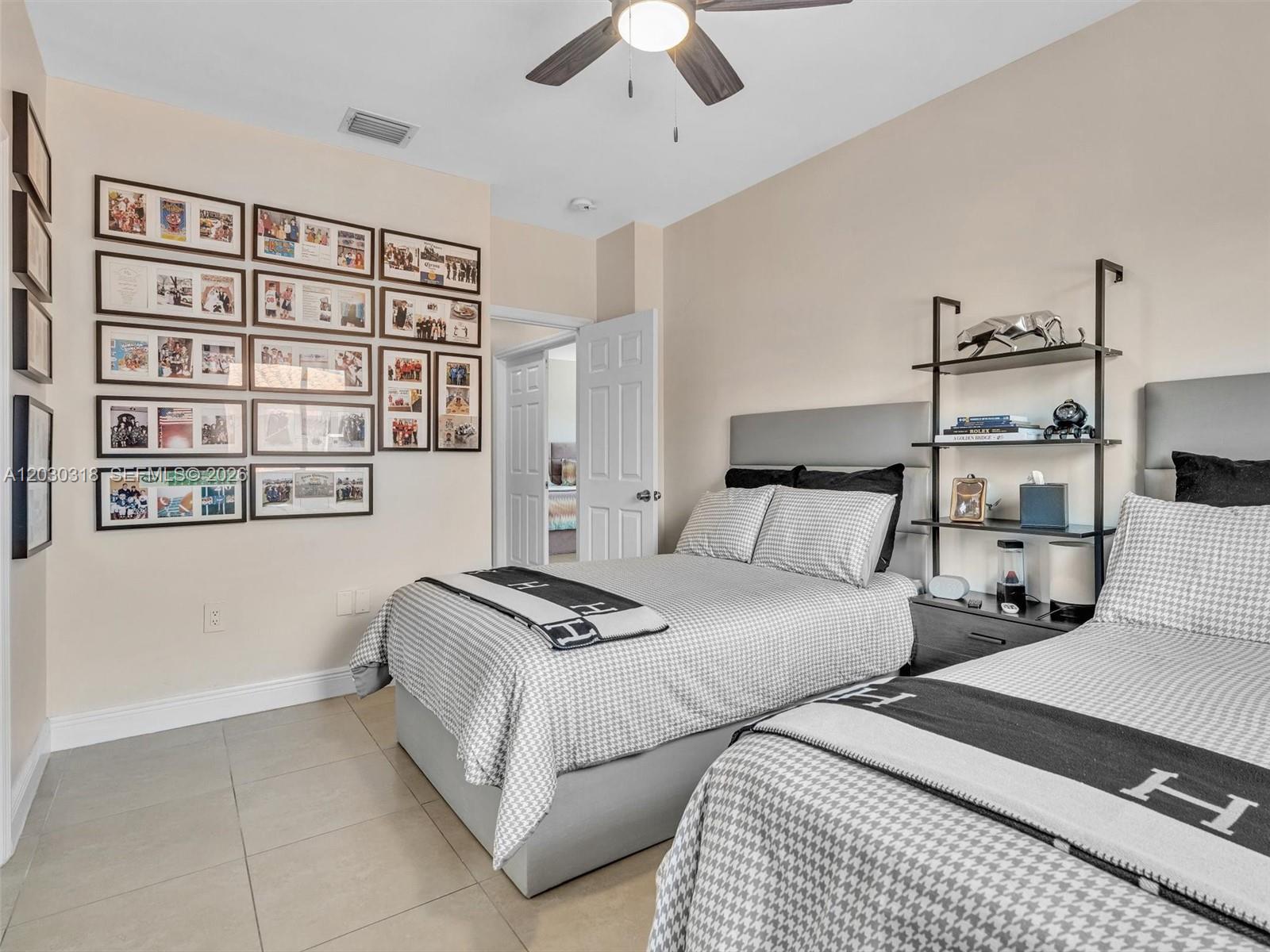 SILVERCREST LAKE ESTATES - Residential