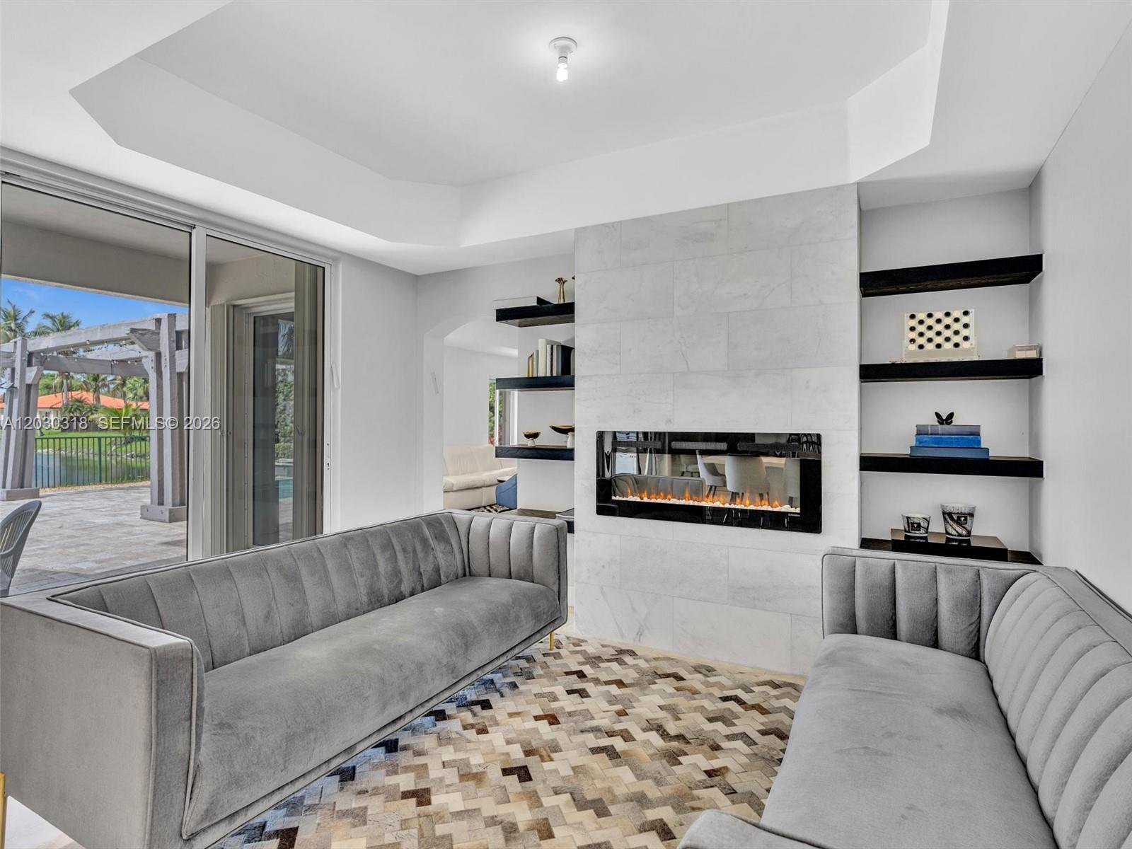 SILVERCREST LAKE ESTATES - Residential