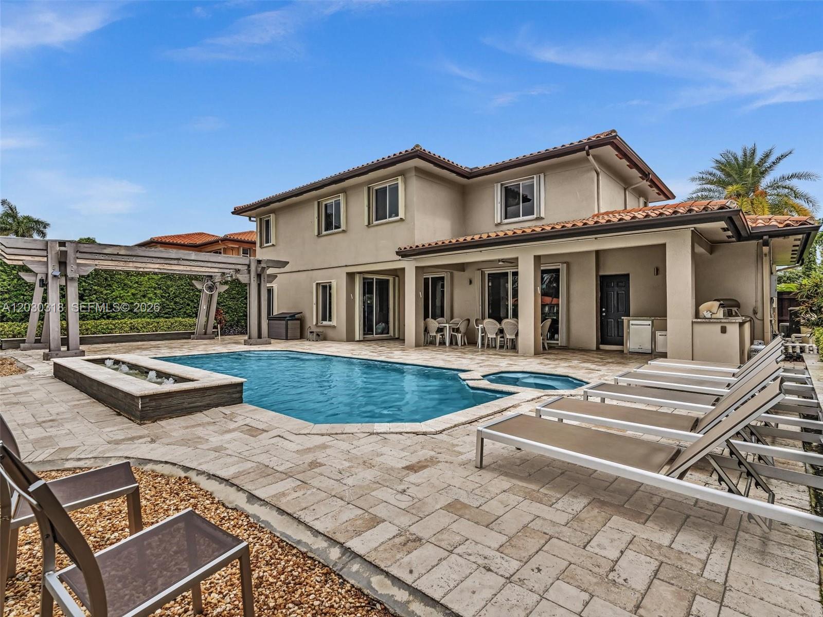 SILVERCREST LAKE ESTATES - Residential