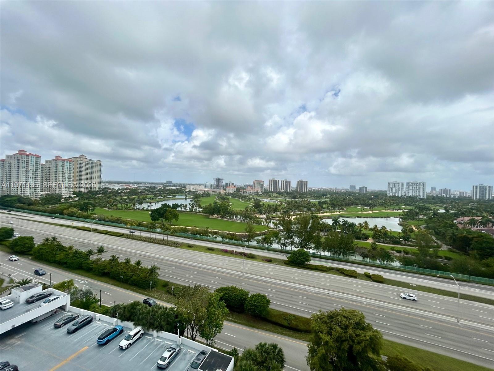 MYSTIC POINTE TOWER 600 C - Residential
