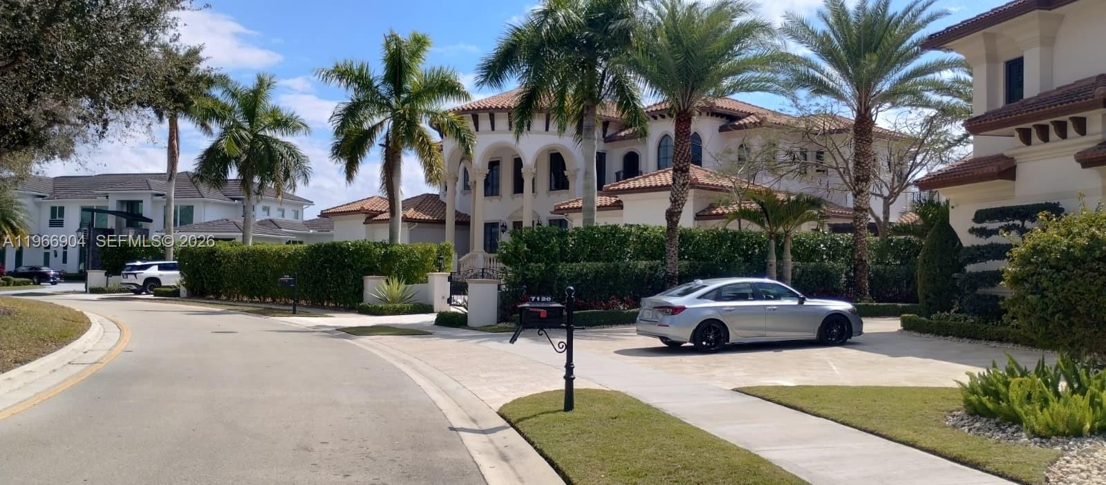 PARKLAND GOLF & COUNTRY C - Residential