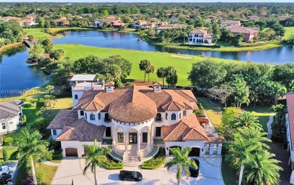 PARKLAND GOLF & COUNTRY C - Residential