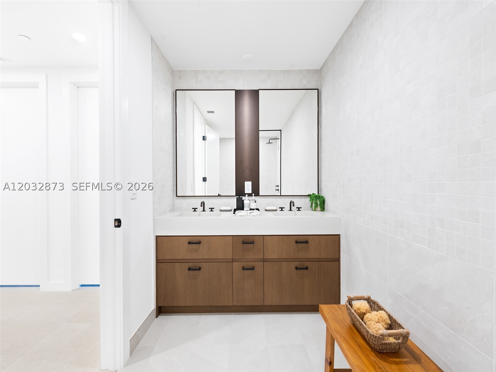 2200 Brickell - Residential